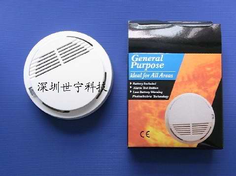 深圳廠家熱銷火災(zāi)無(wú)線煙霧報(bào)警器批發(fā)酒店火災(zāi)煙霧報(bào)警器安裝